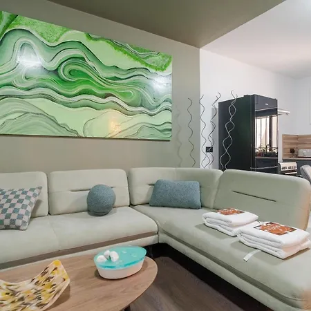 Lejlighed A 2br Maisonette Fully Equipped With Ac In St Julians By 360 Estates