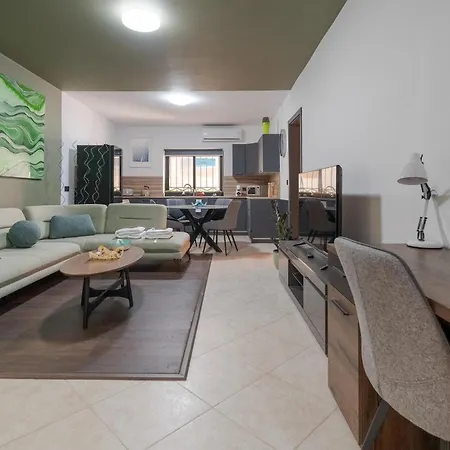 A 2br Maisonette Fully Equipped With Ac In St Julians By 360 Estates * Saint Julian's